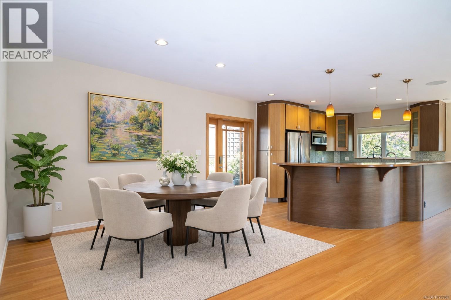 1298 Astoria St, Saanich