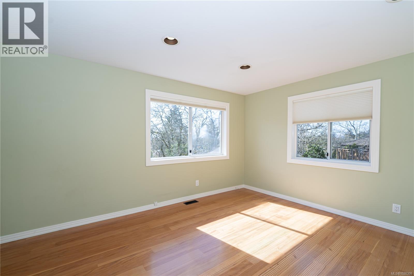 1298 Astoria St, Saanich