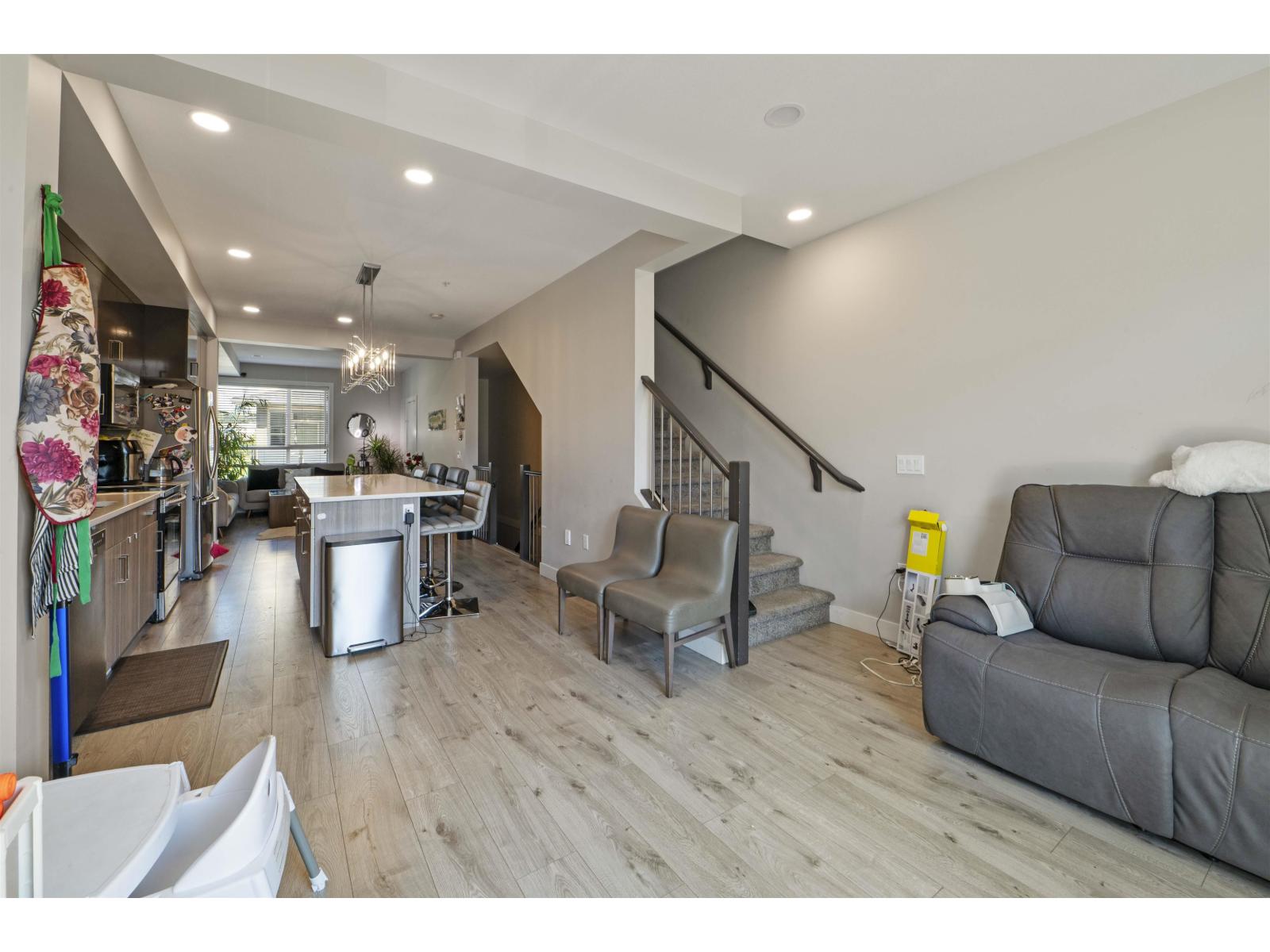 3 Bed, 4 Bath Apartment for Sale in Chilliwack – 106 8413 MIDTOWN WAY, Chilliwack Proper South – MLS# R3105041 - Image 10