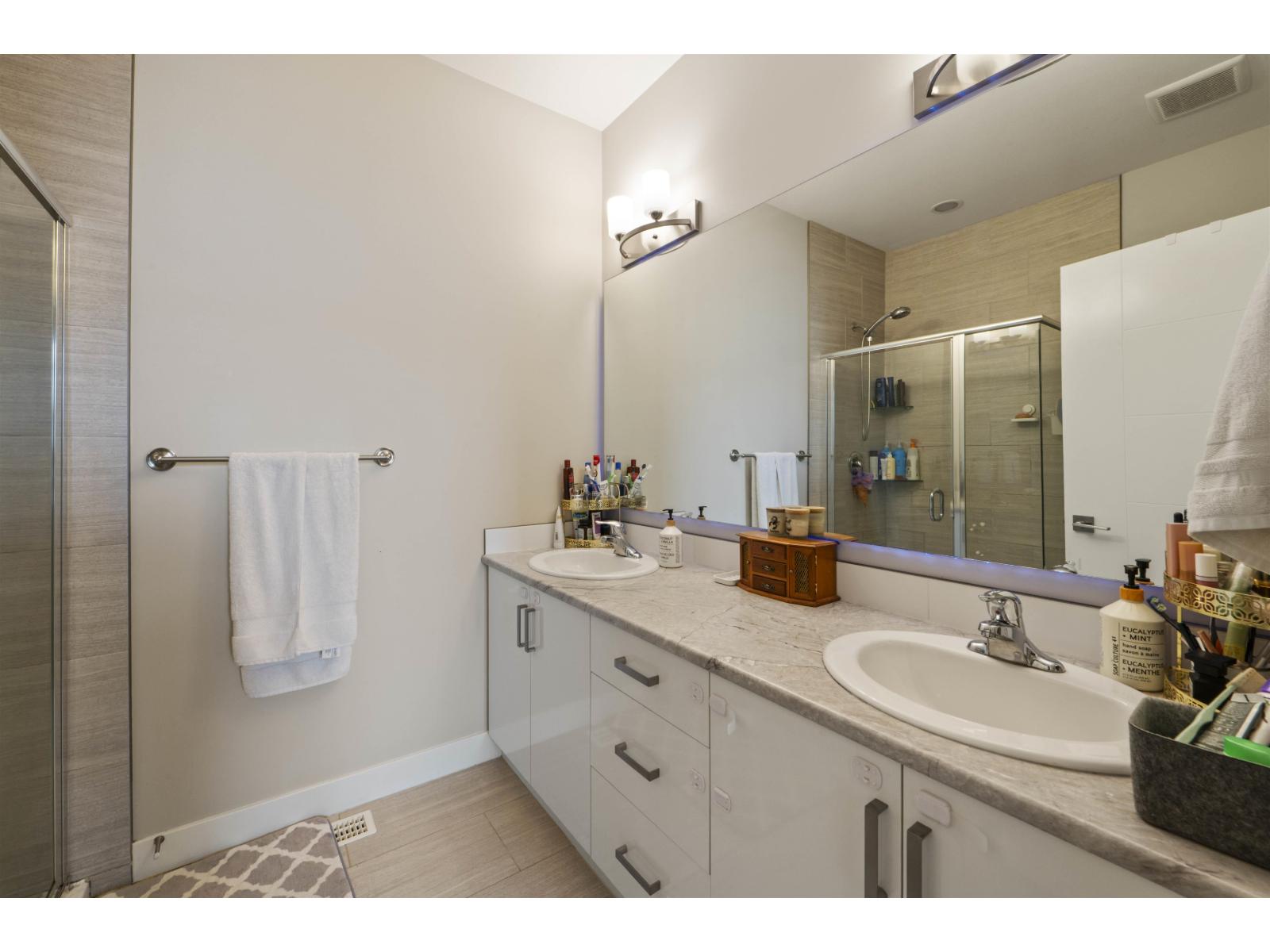 3 Bed, 4 Bath Apartment for Sale in Chilliwack – 106 8413 MIDTOWN WAY, Chilliwack Proper South – MLS# R3105041 - Image 18