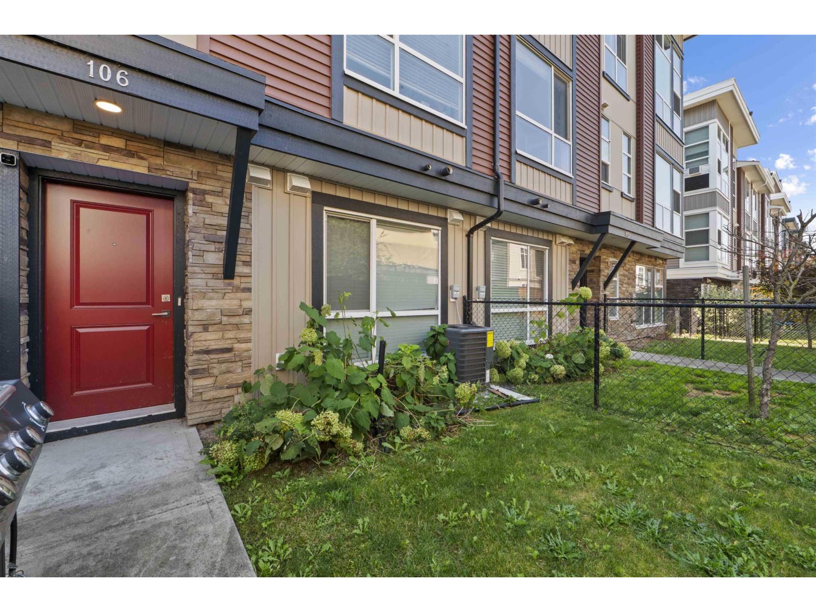 3 Bed, 4 Bath Apartment for Sale in Chilliwack – 106 8413 MIDTOWN WAY, Chilliwack Proper South – MLS# R3105041 - Image 29