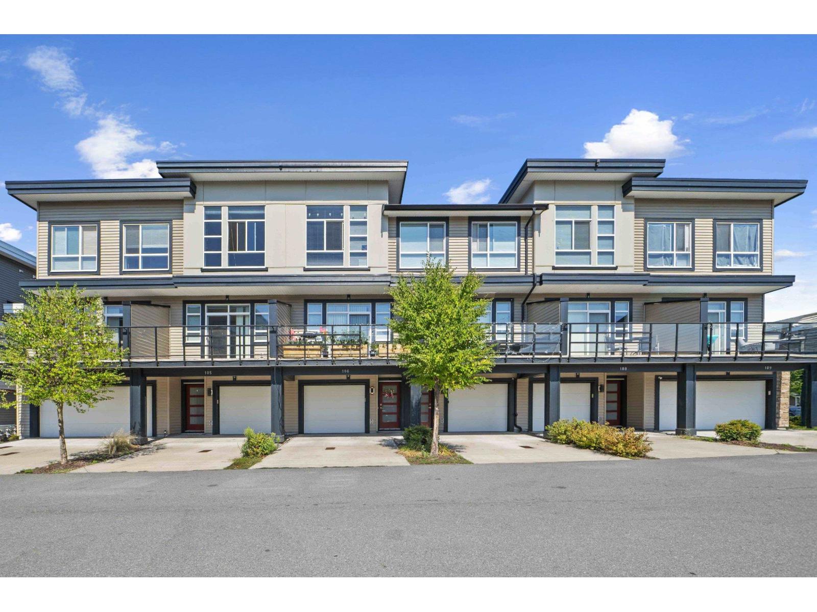 106 8413 MIDTOWN Way - main photo