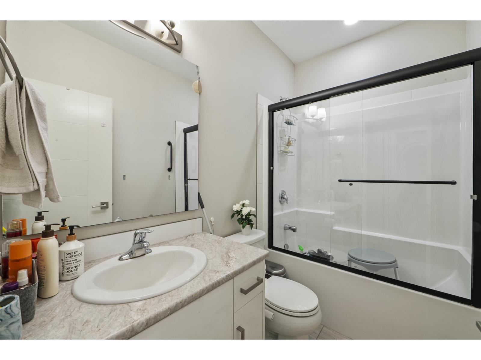 3 Bed, 4 Bath Apartment for Sale in Chilliwack – 106 8413 MIDTOWN WAY, Chilliwack Proper South – MLS# R3105041 - Image 17