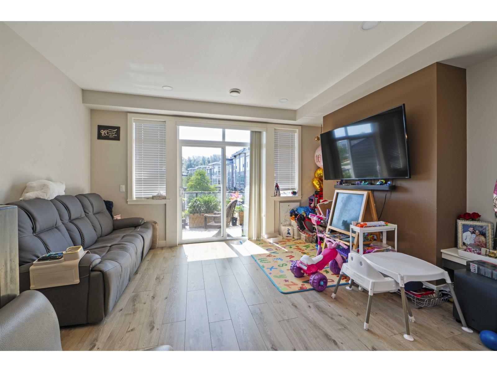 3 Bed, 4 Bath Apartment for Sale in Chilliwack – 106 8413 MIDTOWN WAY, Chilliwack Proper South – MLS# R3105041 - Image 7