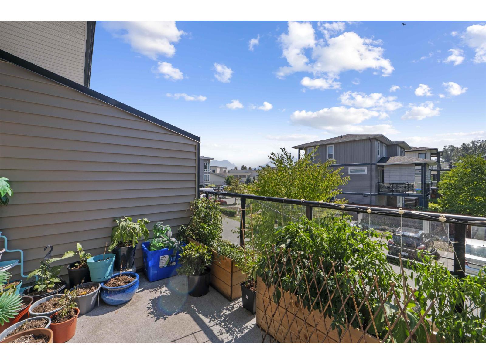 3 Bed, 4 Bath Apartment for Sale in Chilliwack – 106 8413 MIDTOWN WAY, Chilliwack Proper South – MLS# R3105041 - Image 24