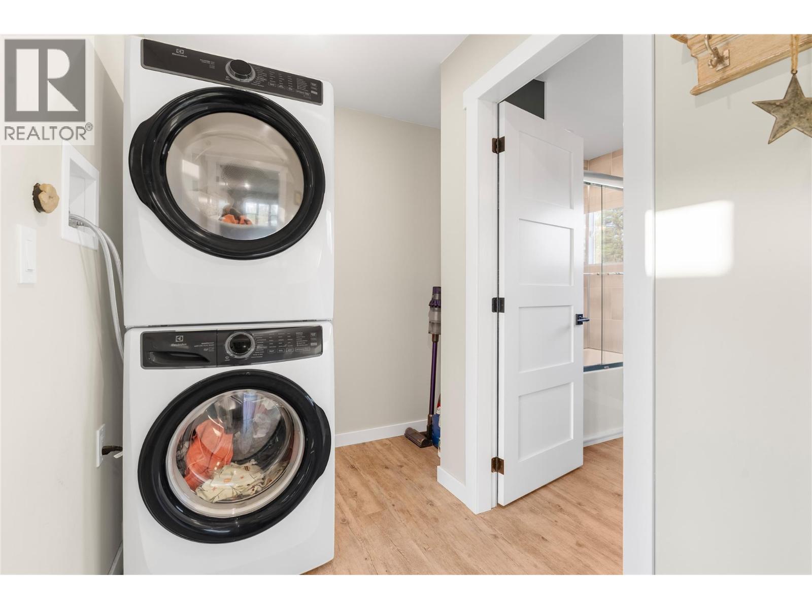 5469 RIVERVIEW FRONTAGE ROAD - 12