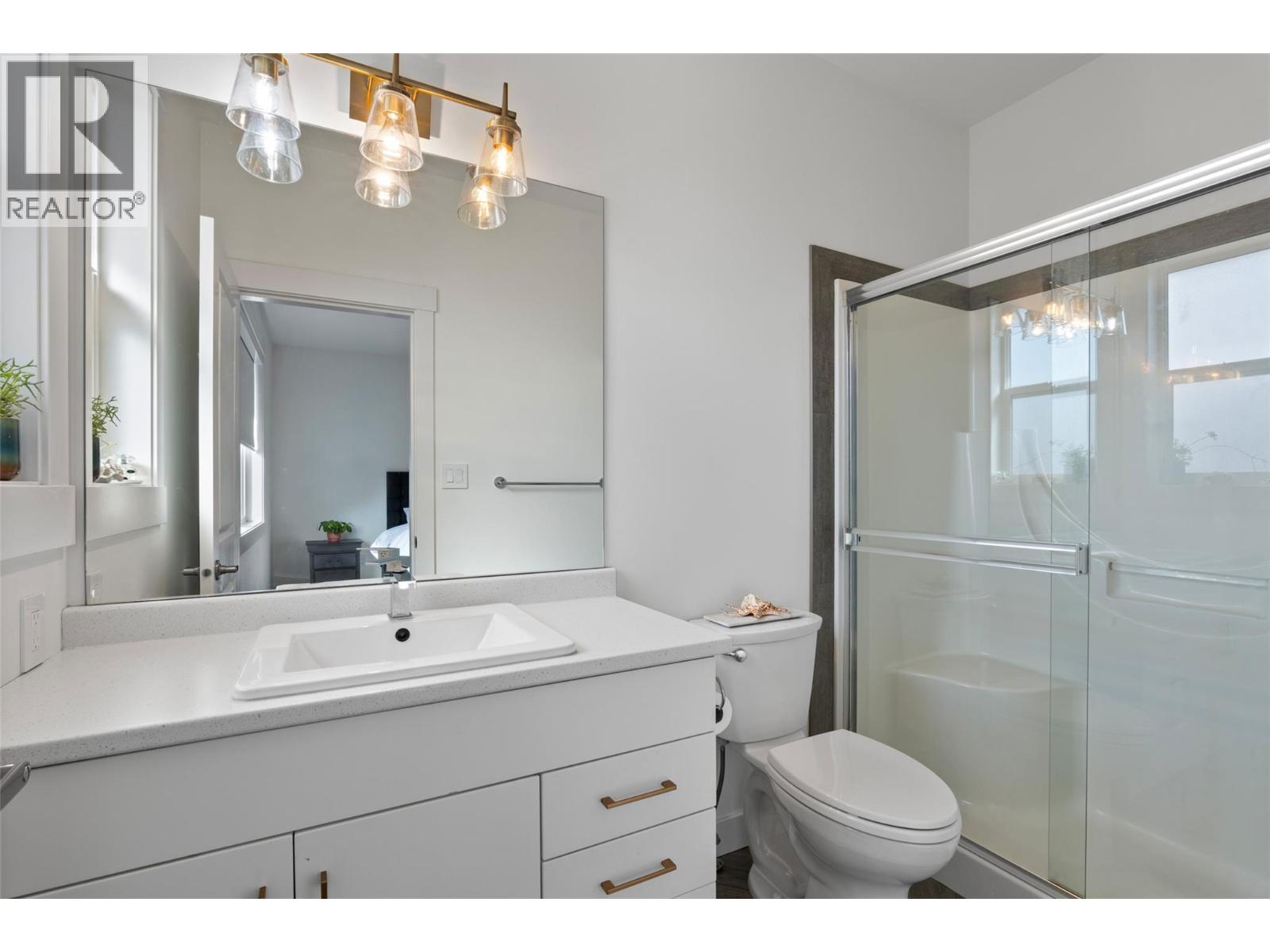 2355 PARKCREST AVENUE - 9