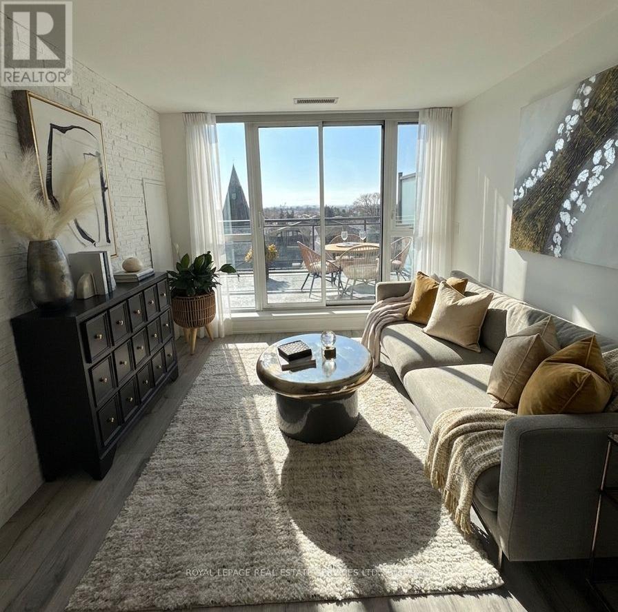 408 - 16 MCADAM AVENUE