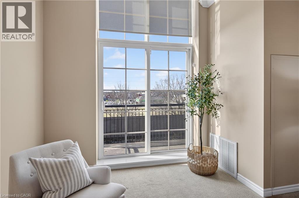 #320 262 DUNDAS Street E - 28