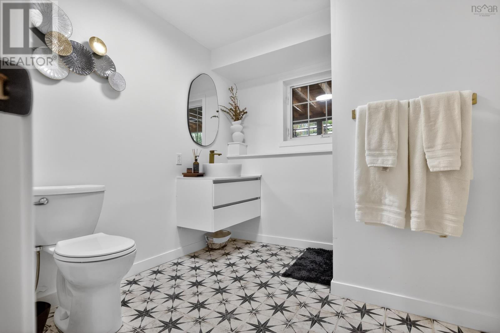 Property 39 of 51 of 38 Charles Mead Drive