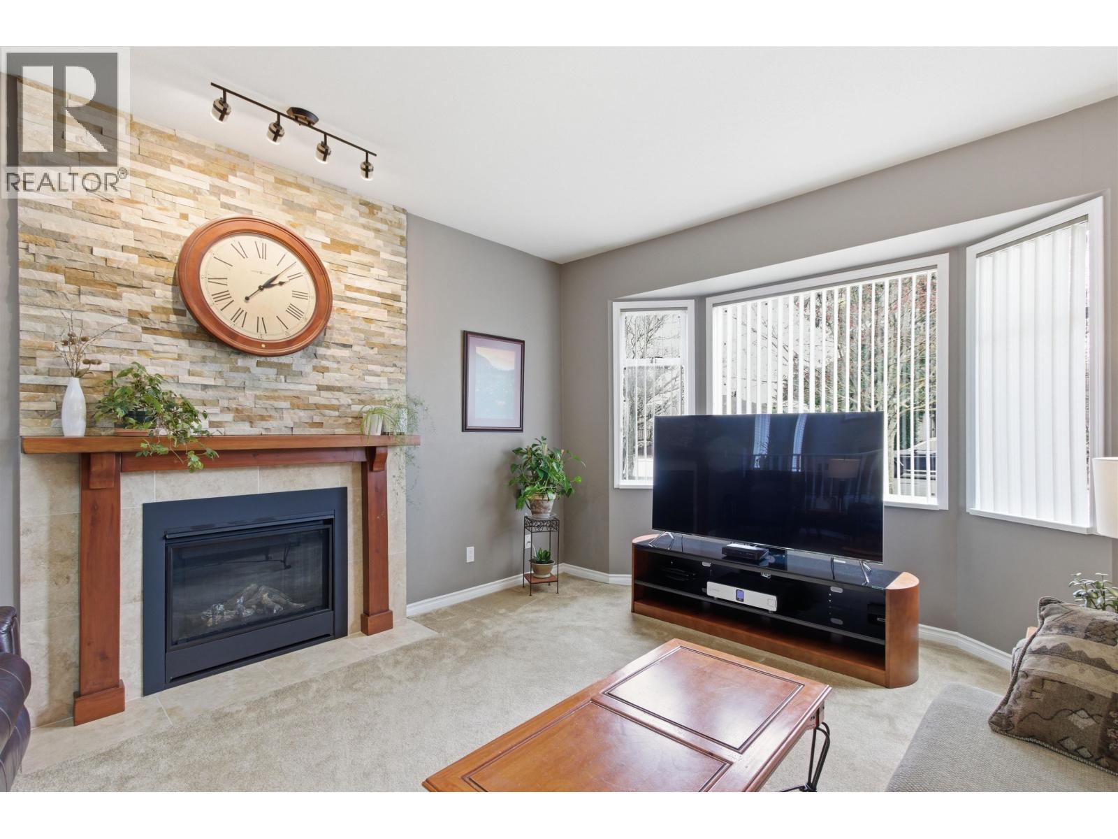 20492 WALNUT CRESCENT, Maple Ridge