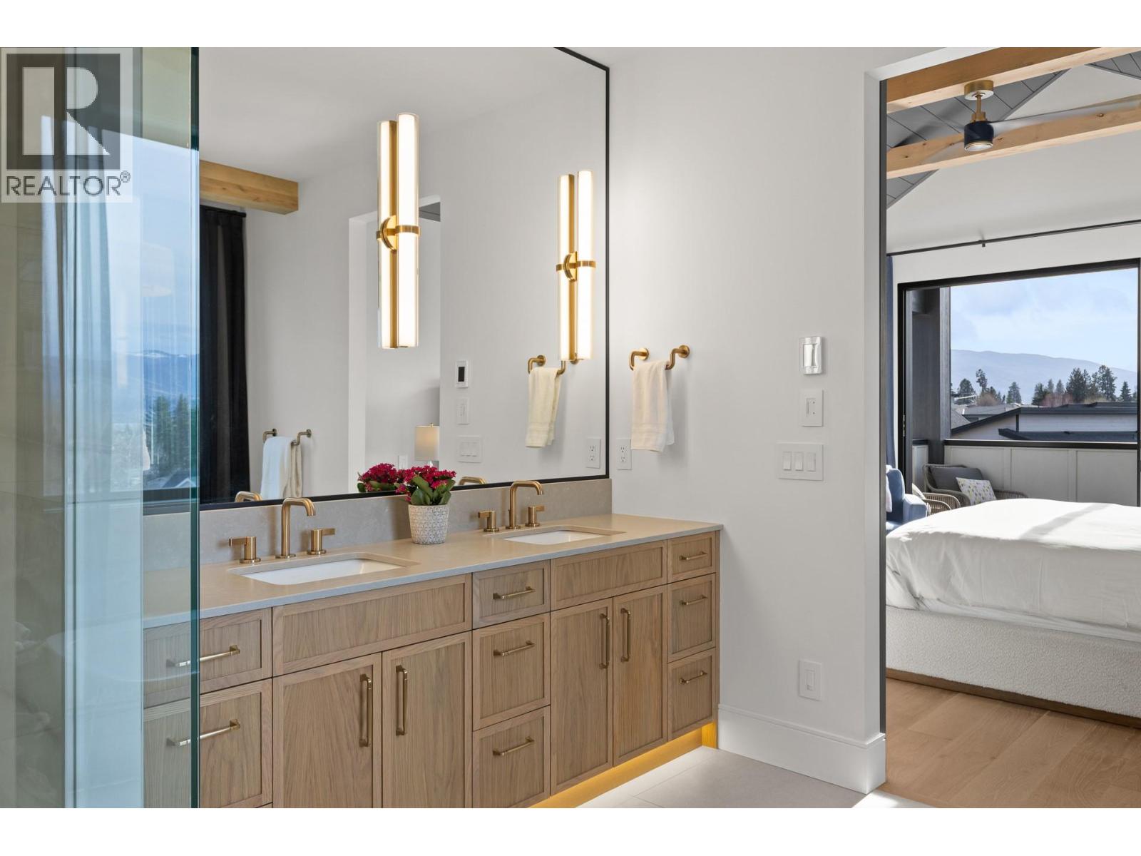  4266 Ladd Court, Kelowna