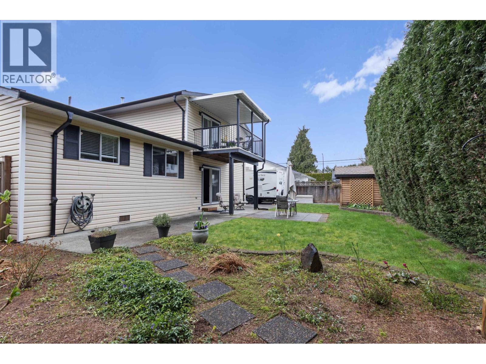 20492 WALNUT CRESCENT, Maple Ridge