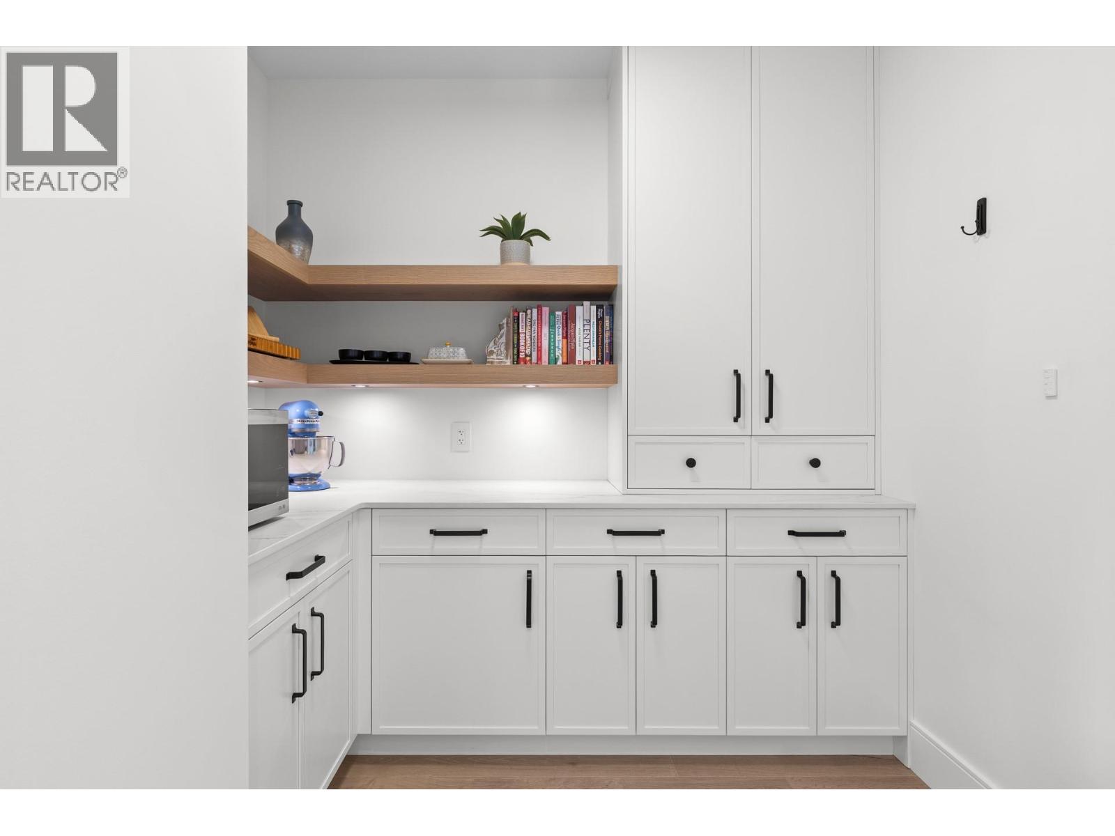  4266 Ladd Court, Kelowna