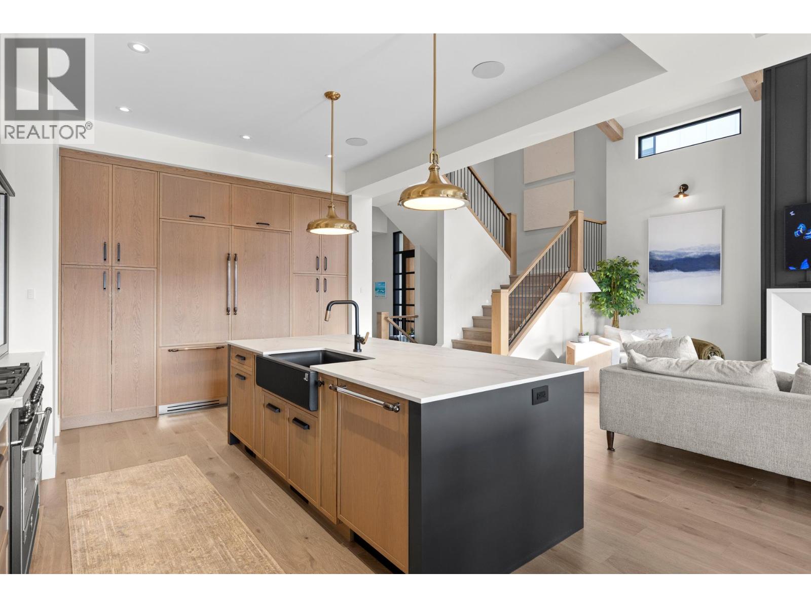  4266 Ladd Court, Kelowna