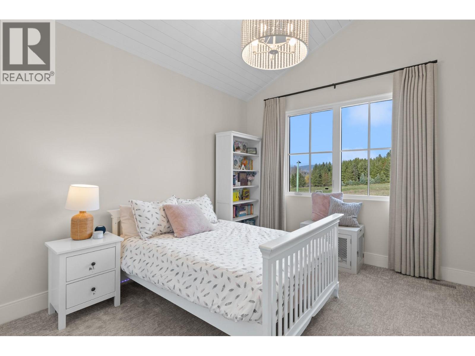  4266 Ladd Court, Kelowna