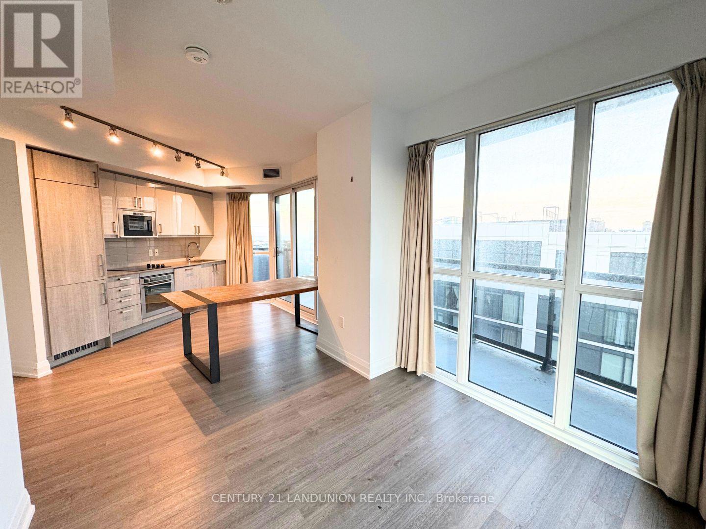 Listing photo of 3504 - 77 MUTUAL STREET