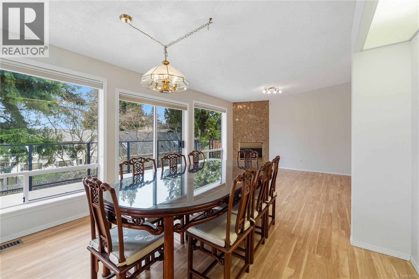 5735 MALIBU TERR - 10