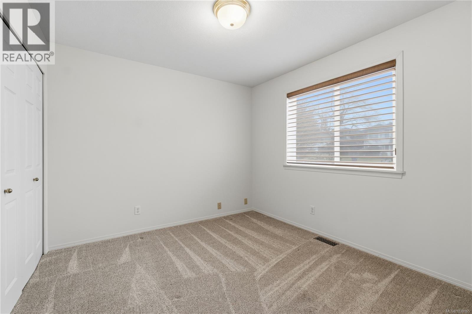 5735 MALIBU TERR - 16