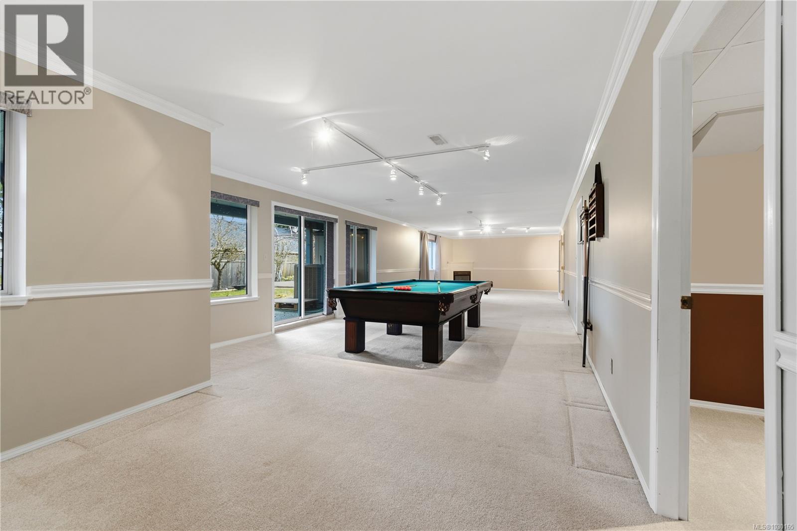 5735 MALIBU TERR - 20