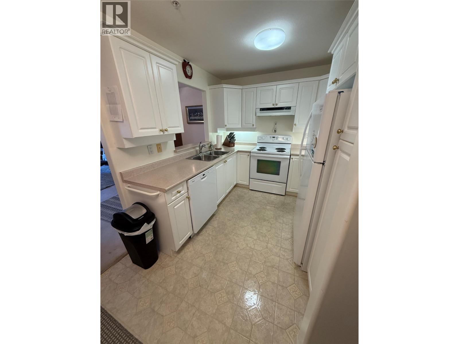 #204 120 VERNON AVENUE LOT# 8 - 10