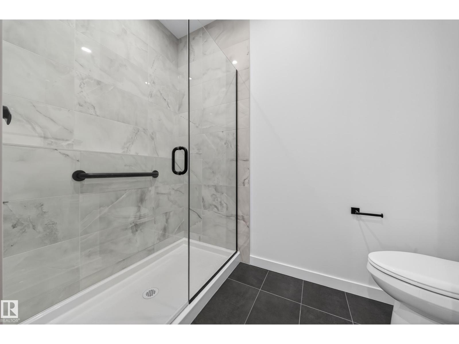 #301 7459 May CM NW, Edmonton