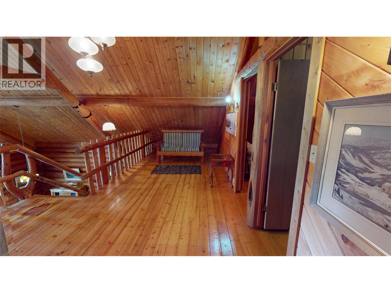 4892 Ogilvey Avenue - 21
