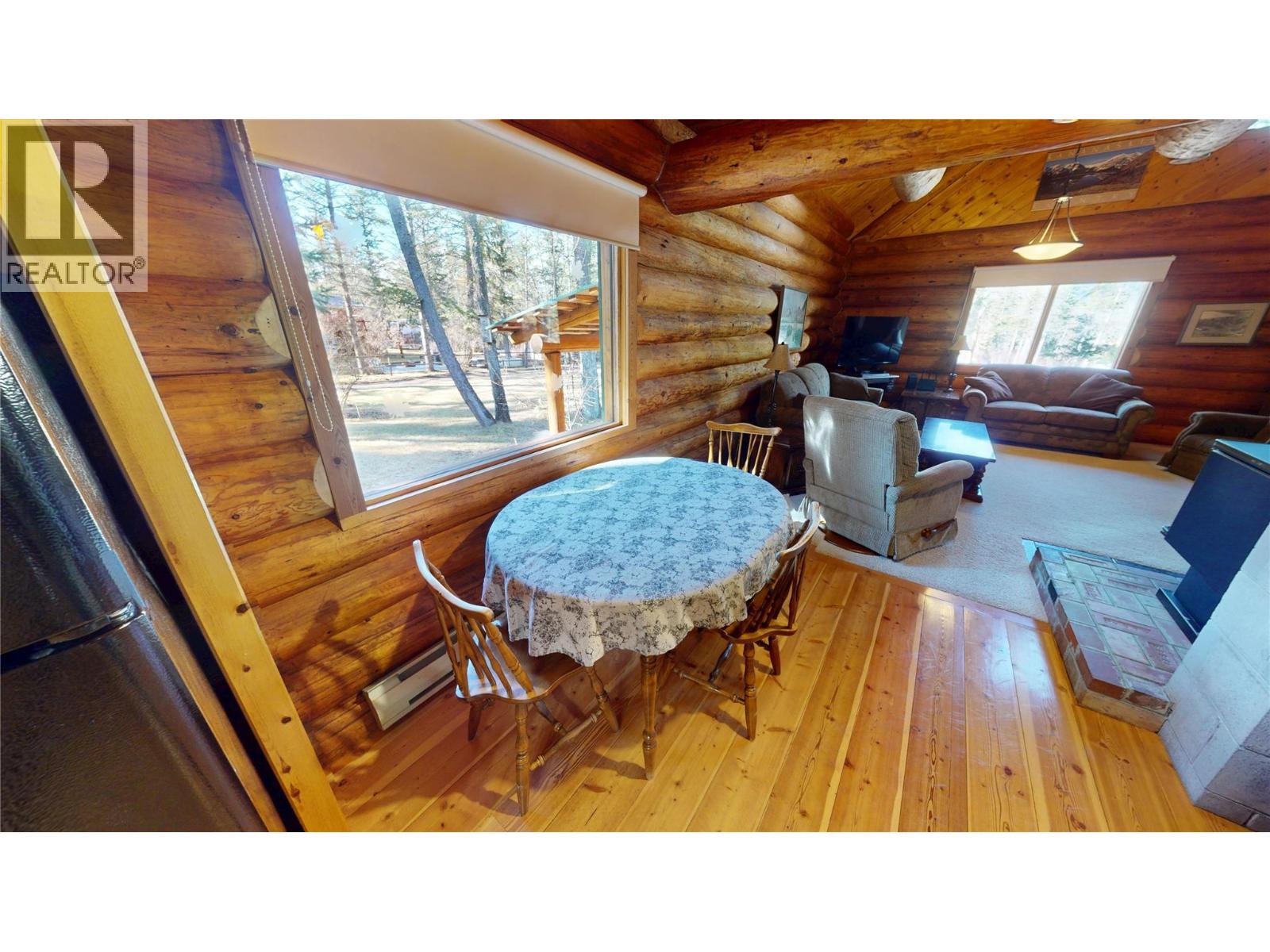 4892 Ogilvey Avenue - 5