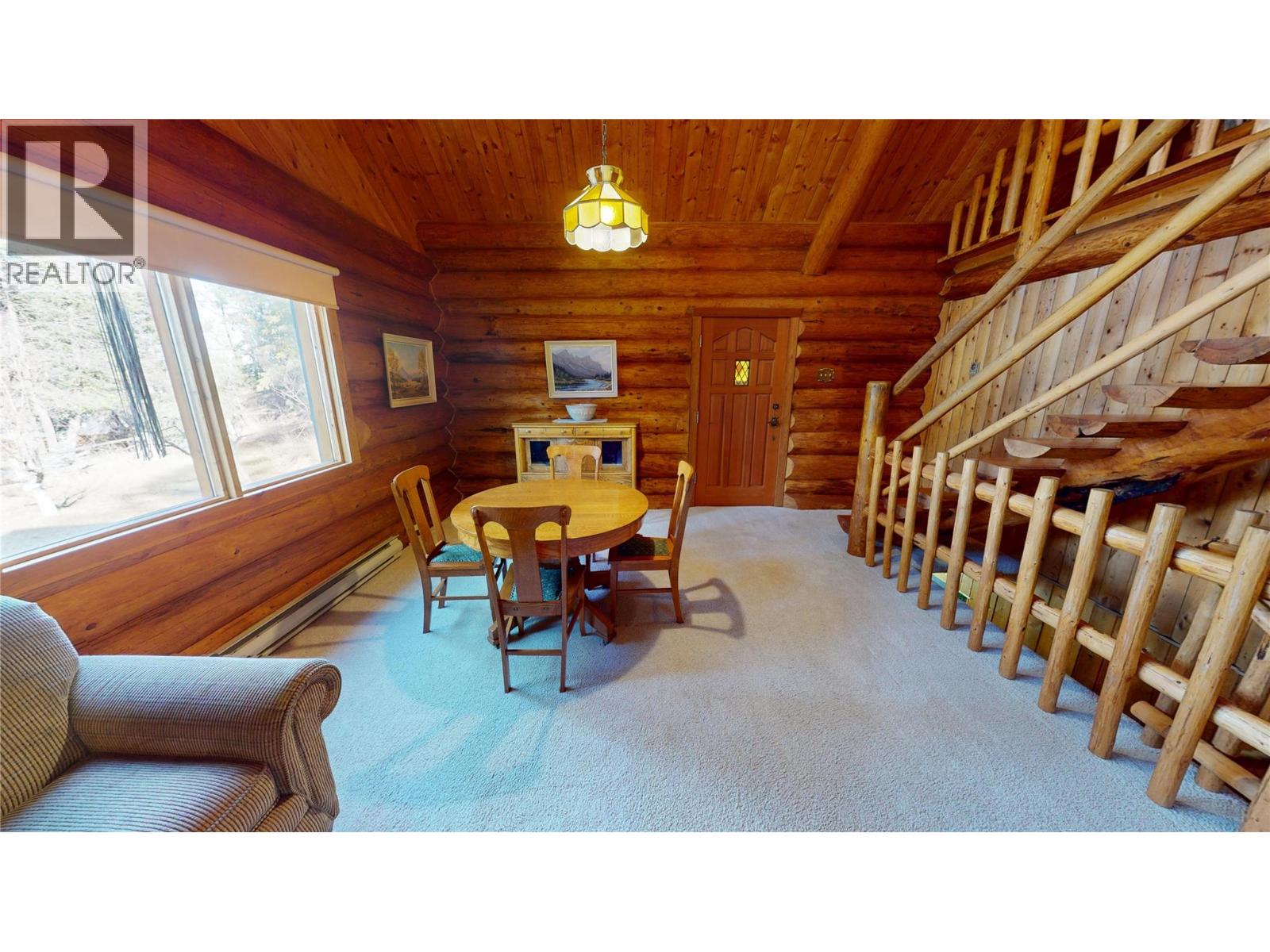 4892 Ogilvey Avenue - 16