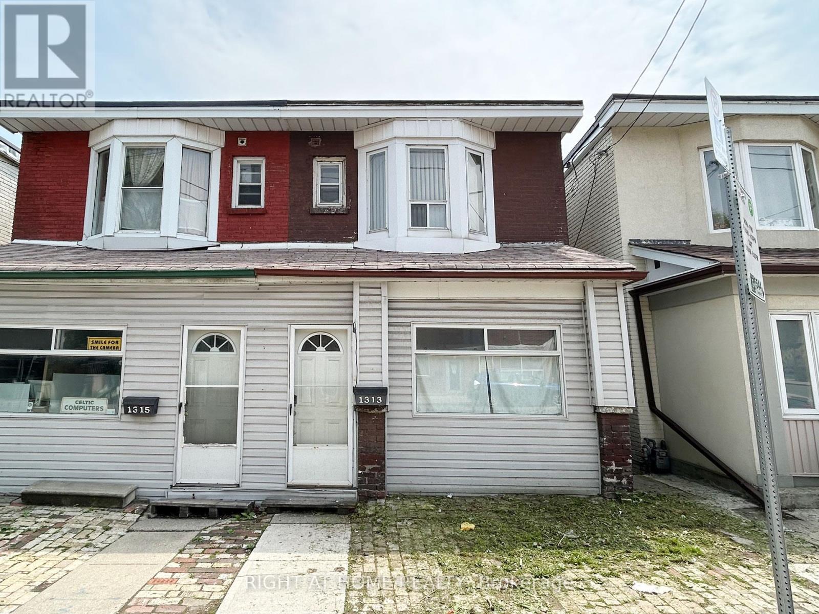 1313 GERRARD STREET - 1