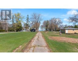 1204 Lakeshore Road W, St  Catharines, ON L2R6P9 Photo 8