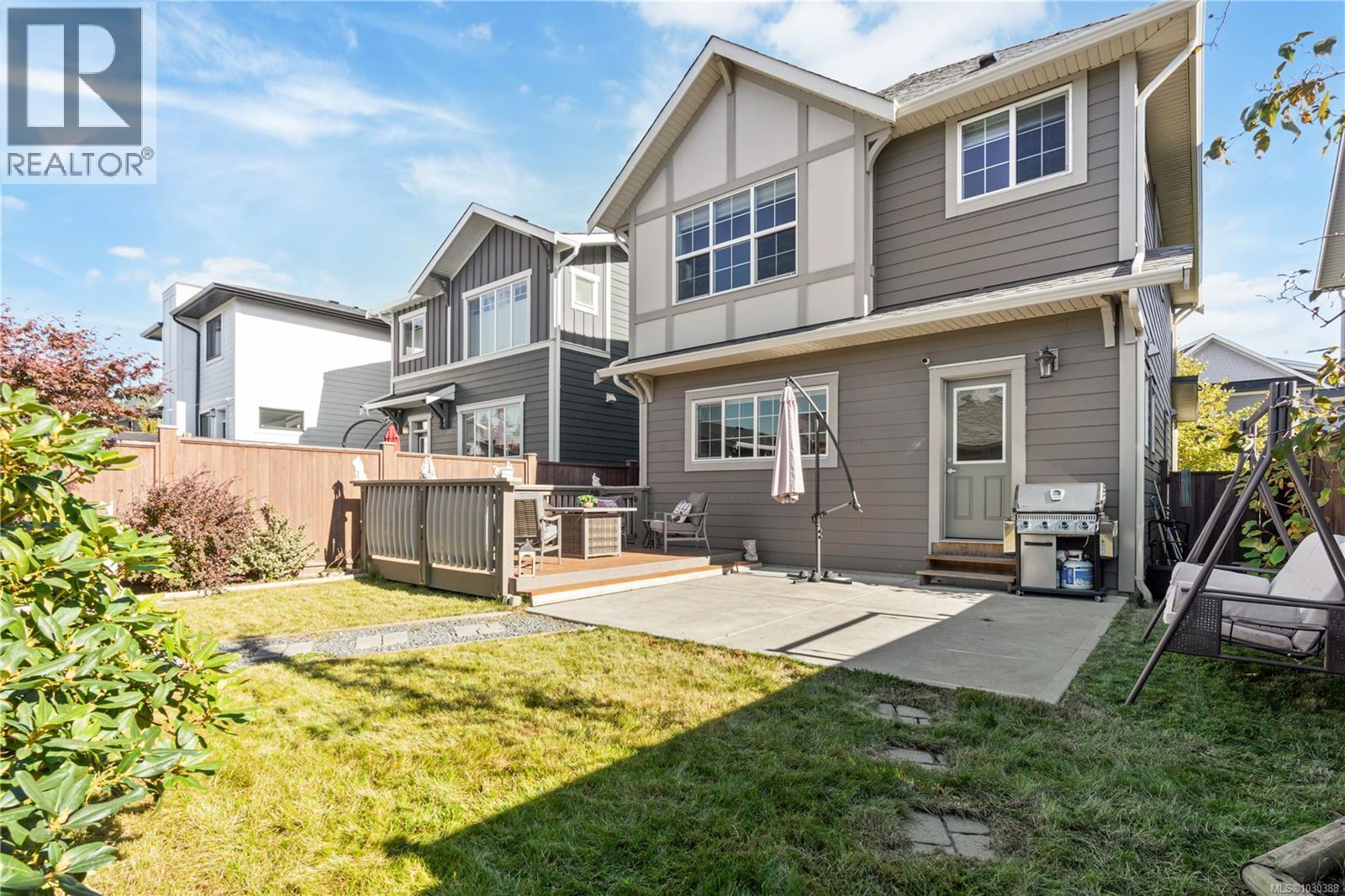 3380 Curlew St - 38