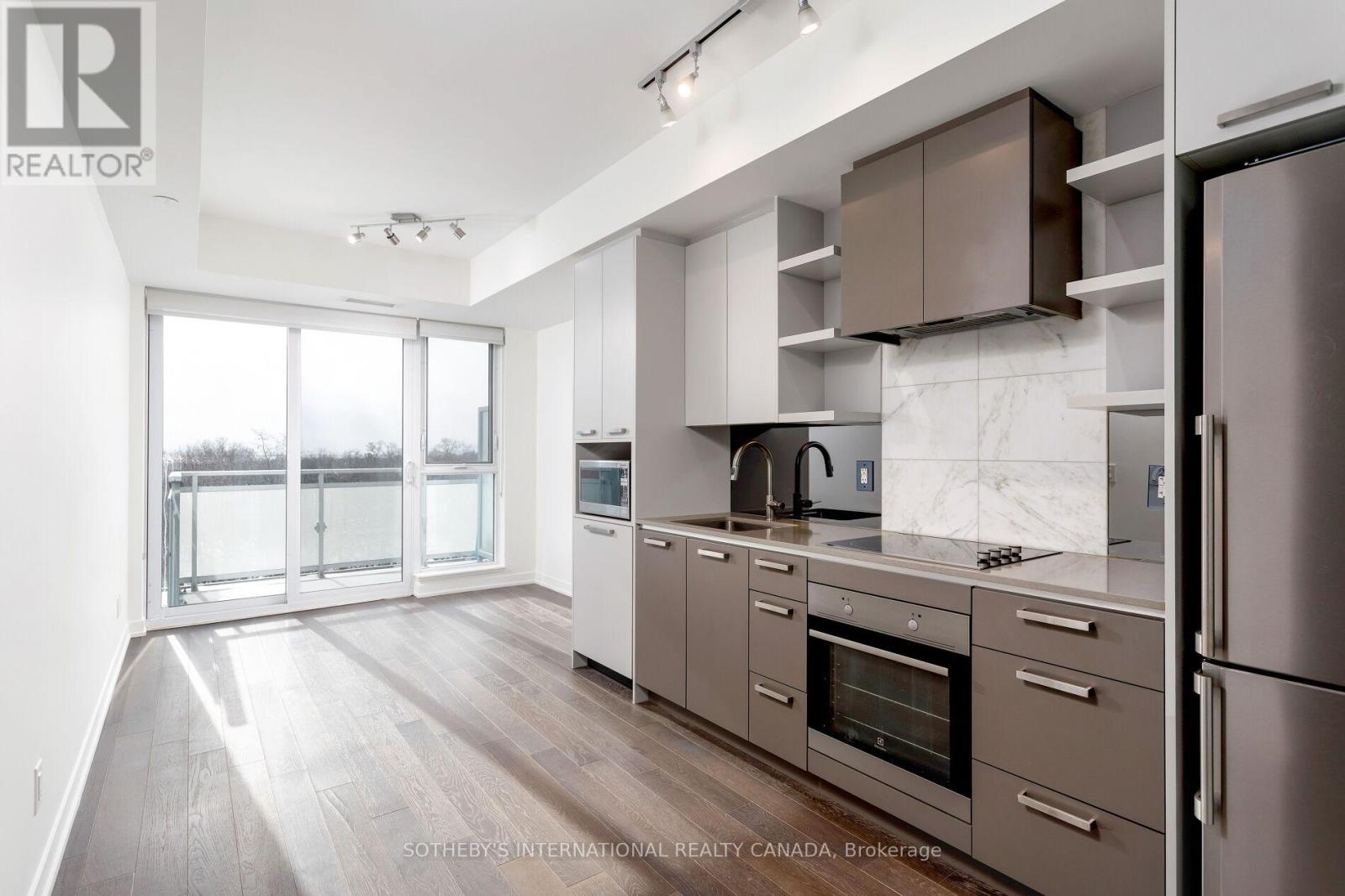 716 - 1830 BLOOR STREET W