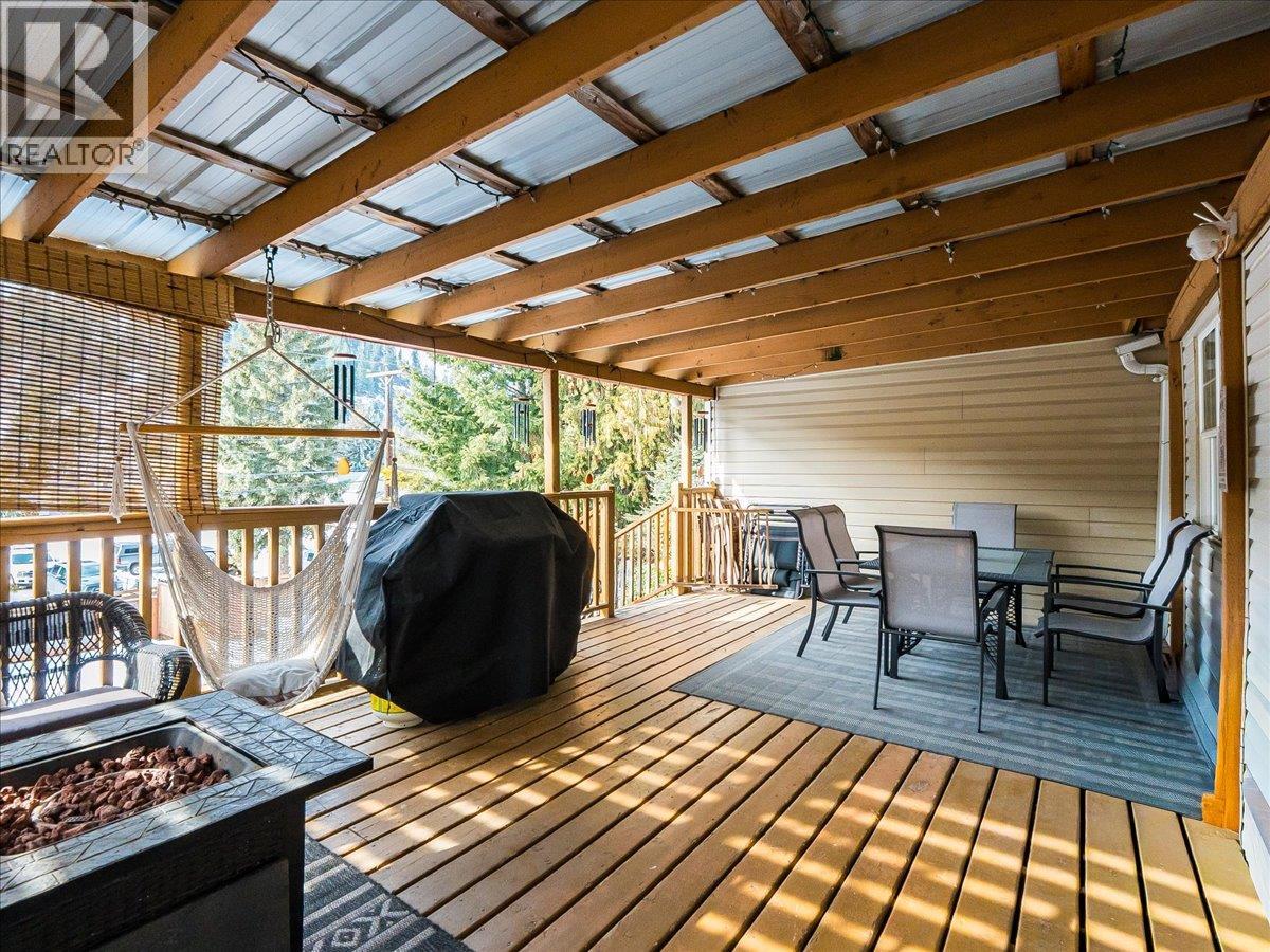 613 11th Avenue, Castlegar