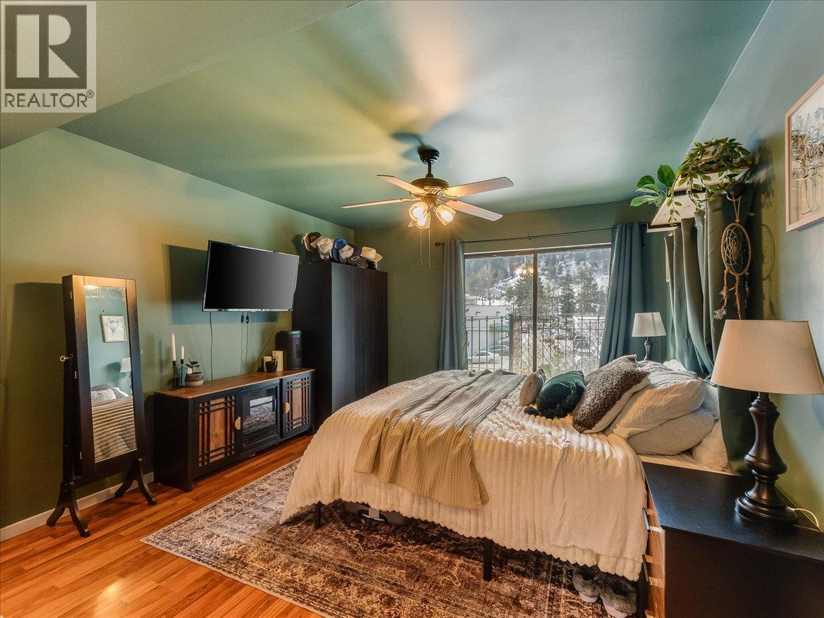 613 11th Avenue, Castlegar