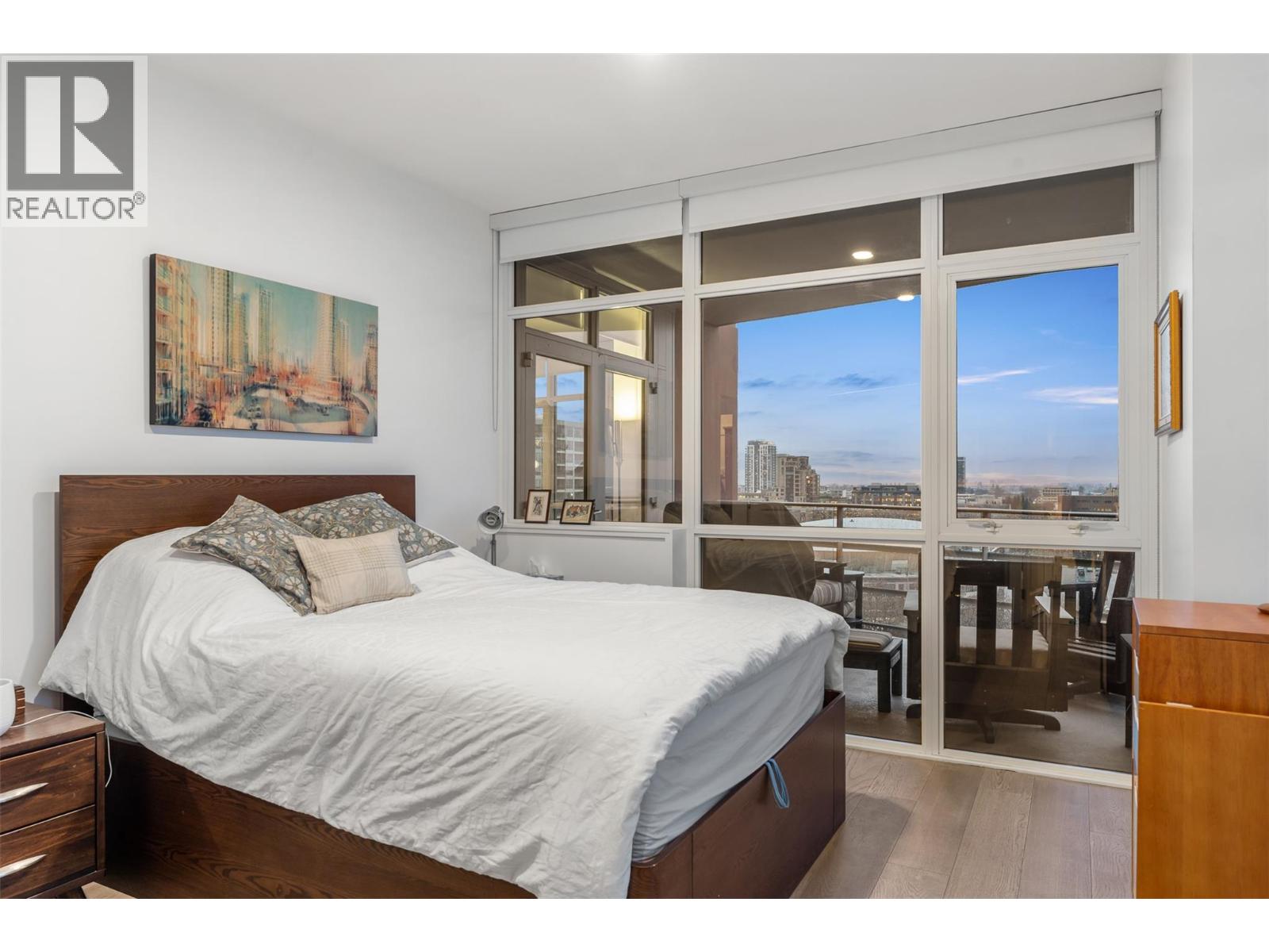 1151 Sunset Drive Unit# 1001, Kelowna
