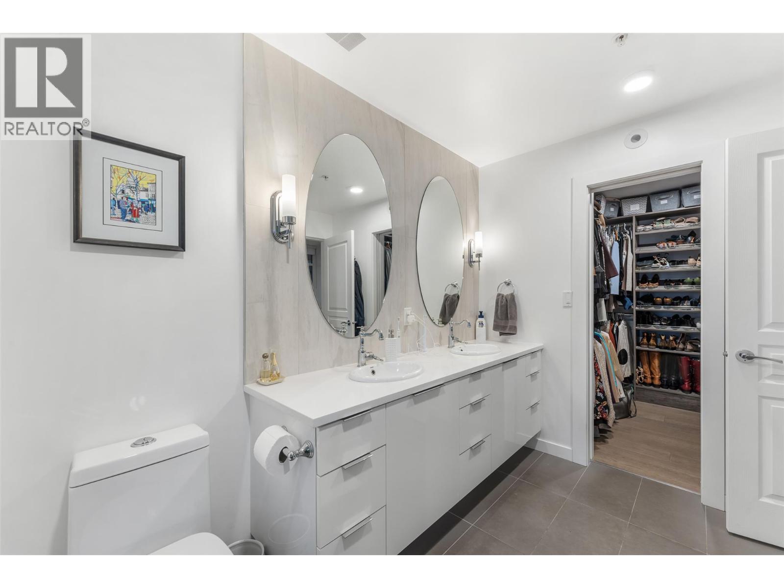 1151 Sunset Drive Unit# 1001, Kelowna