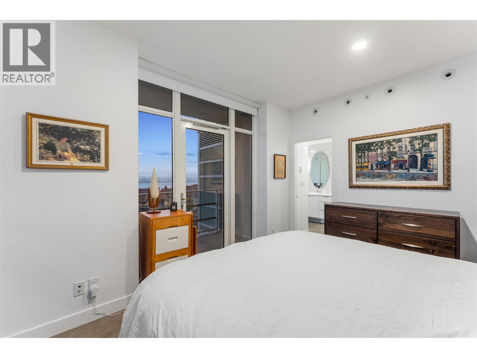 1151 Sunset Drive Unit# 1001, Kelowna