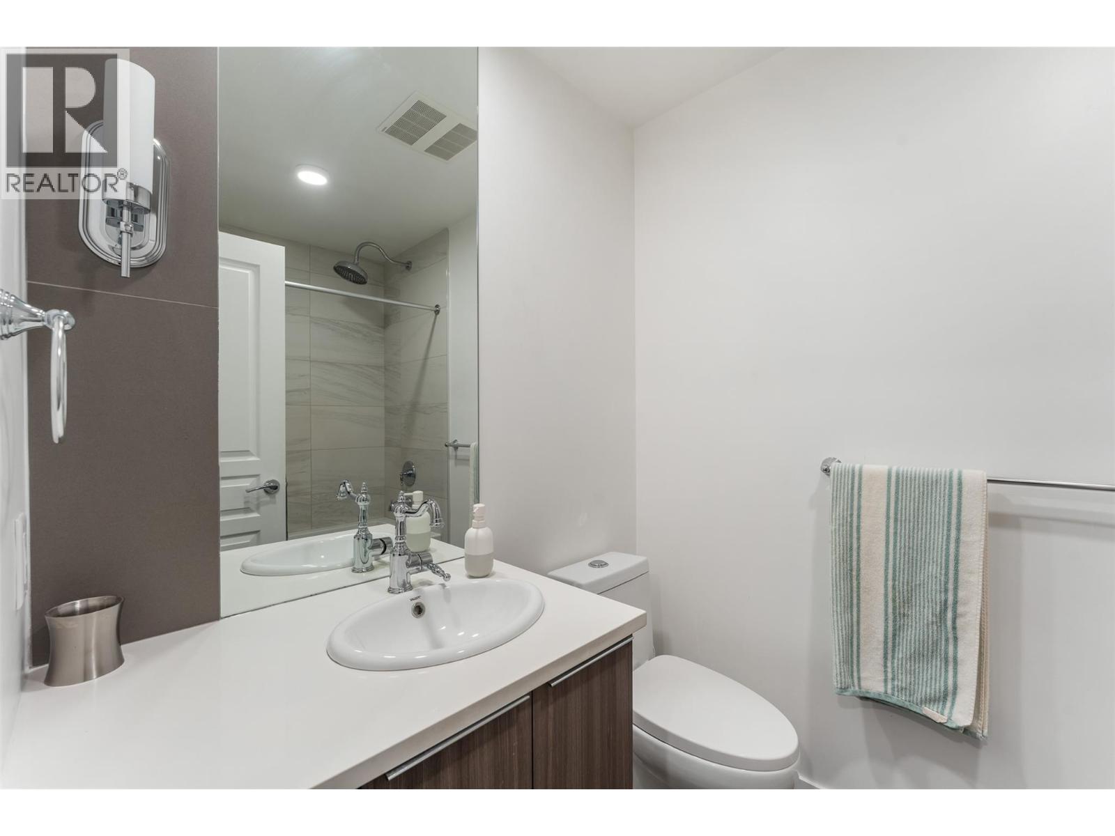1151 Sunset Drive Unit# 1001, Kelowna