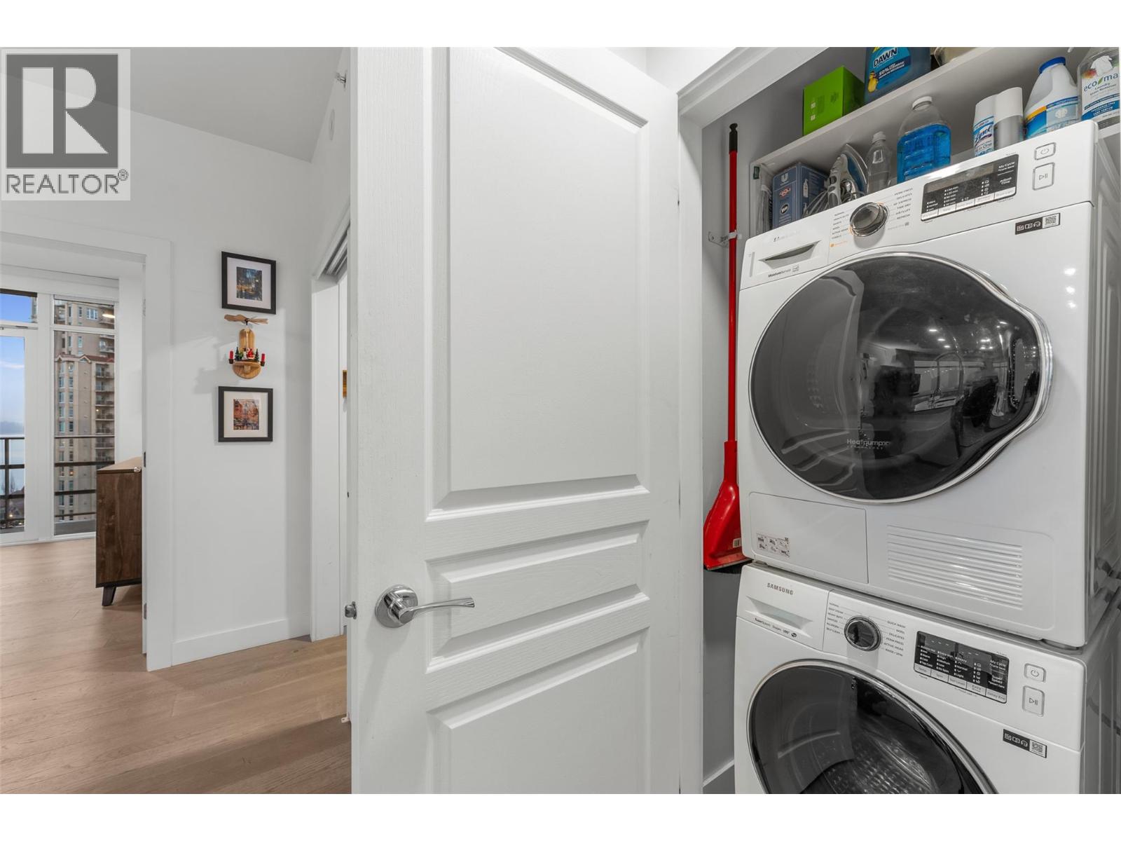 1151 Sunset Drive Unit# 1001, Kelowna