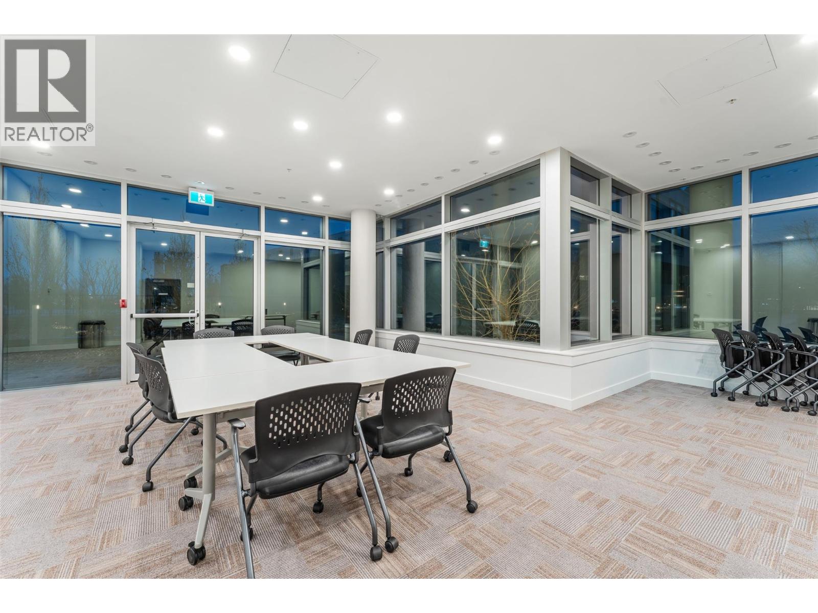 1151 Sunset Drive Unit# 1001, Kelowna