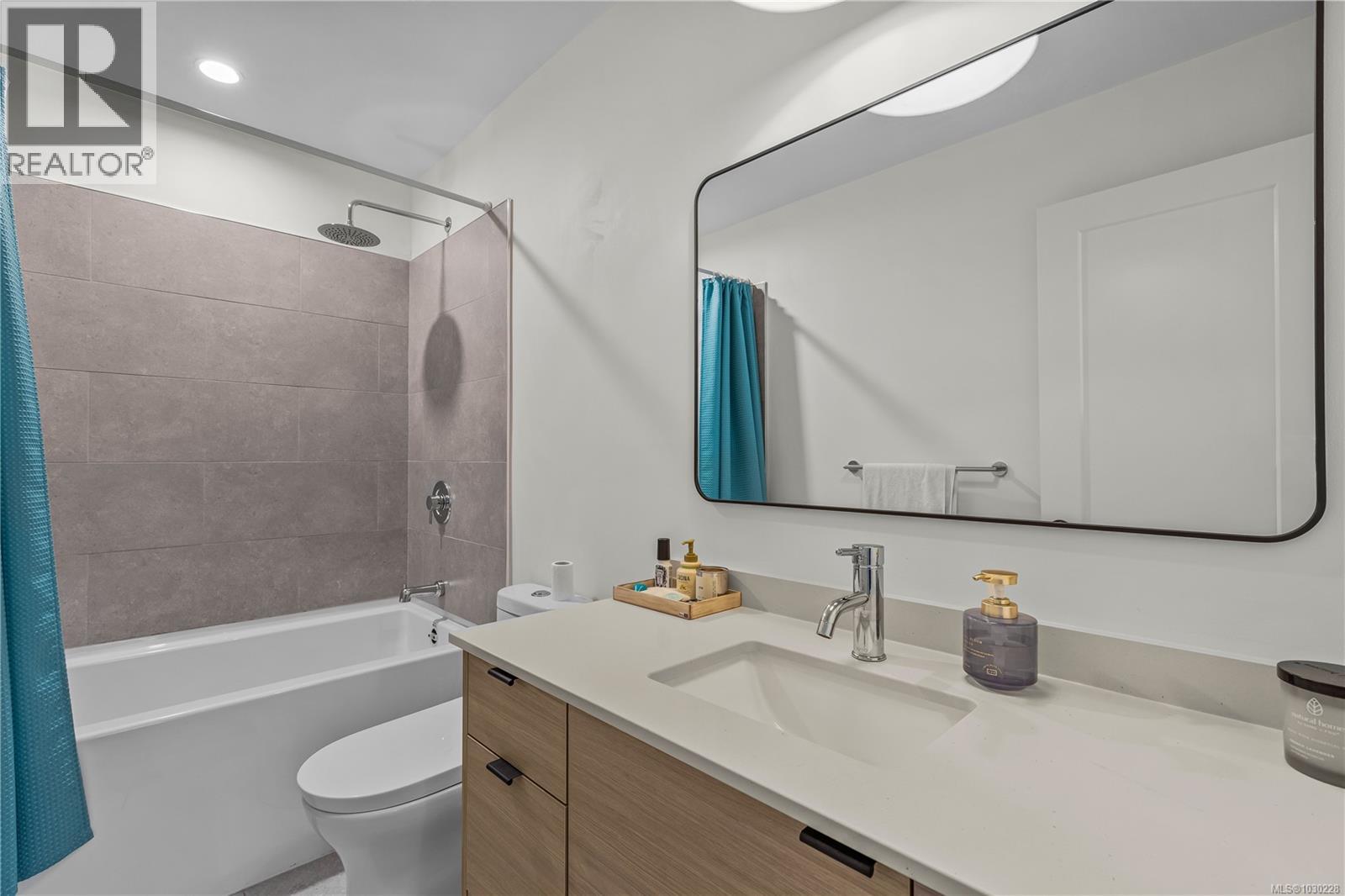 408 Reavie Rd - 28