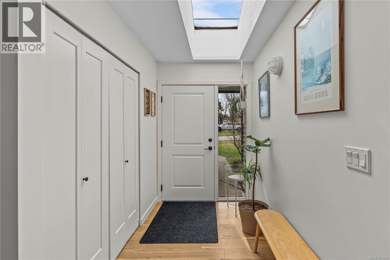 408 Reavie Rd - 30