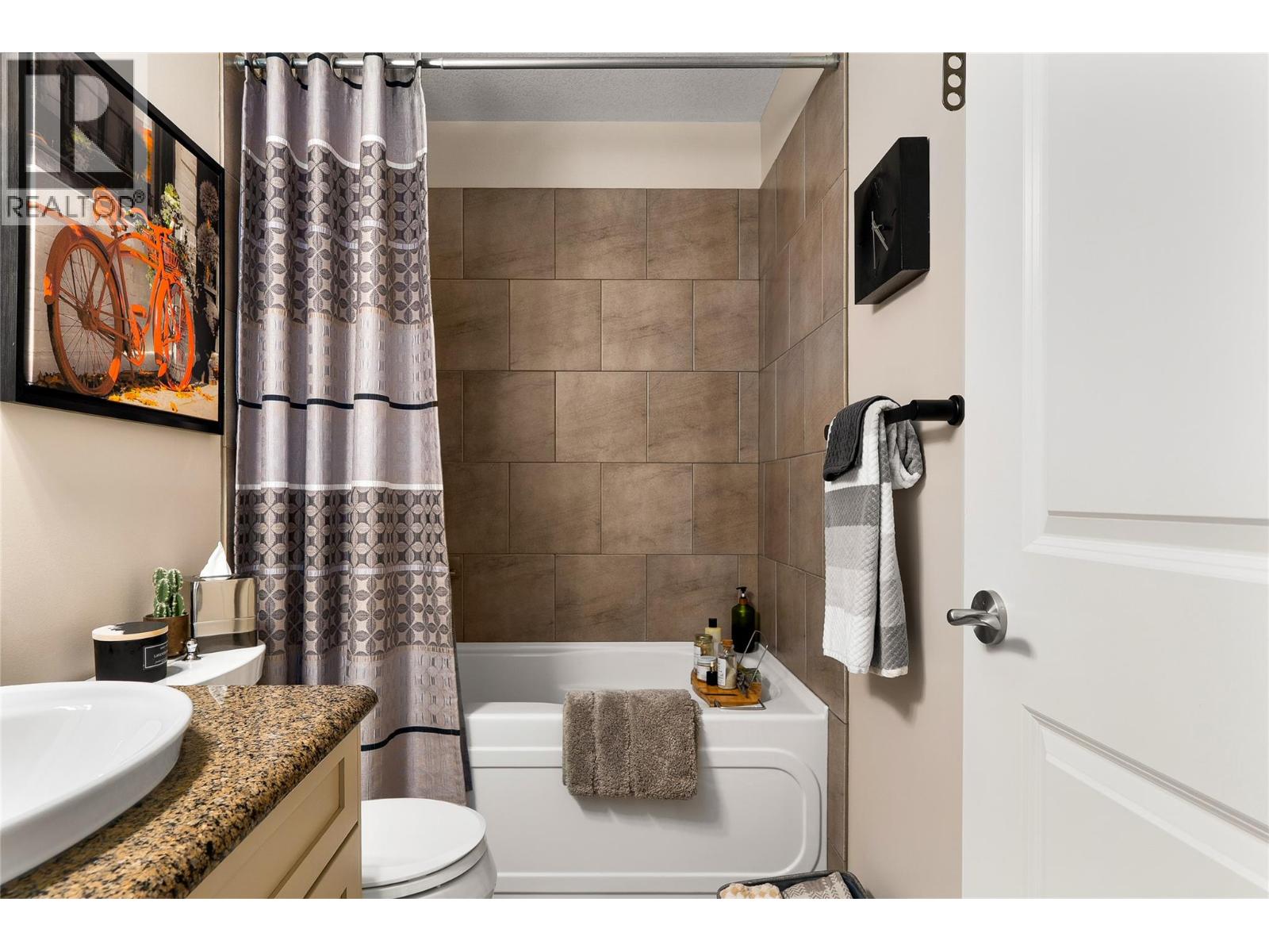 #34 333 LONGSPOON DRIVE - 43