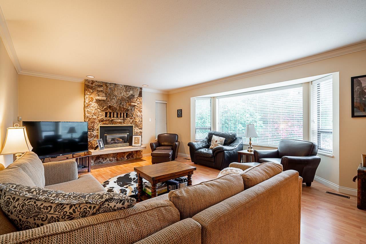 15576 BUENA VISTA AVENUE, White Rock