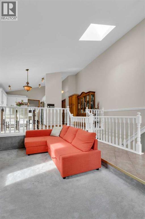 Single Family House Bungalow for Sale in  Edforth Place NW Edgemont Calgary 