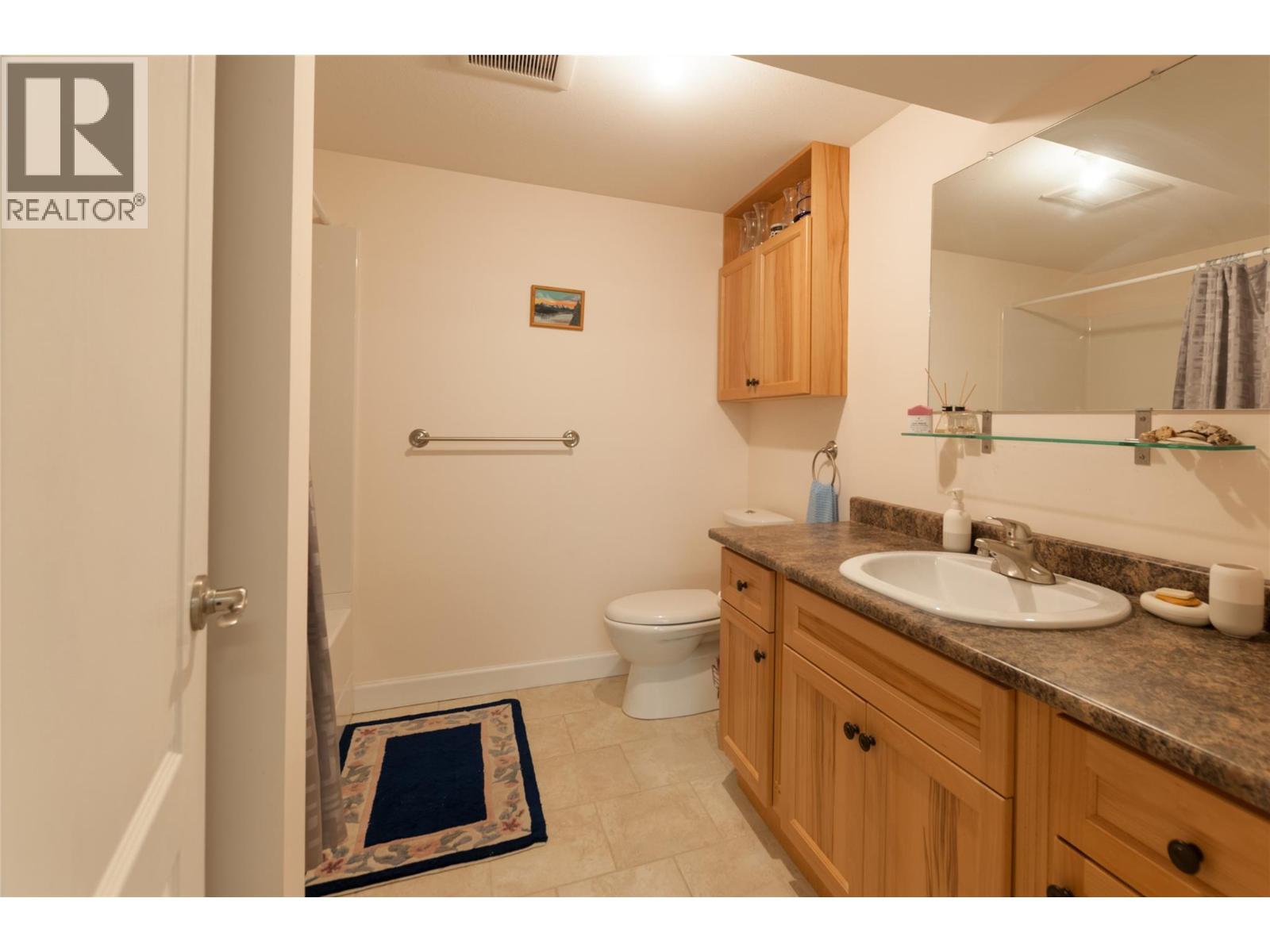 232 Linden Avenue, Kaleden