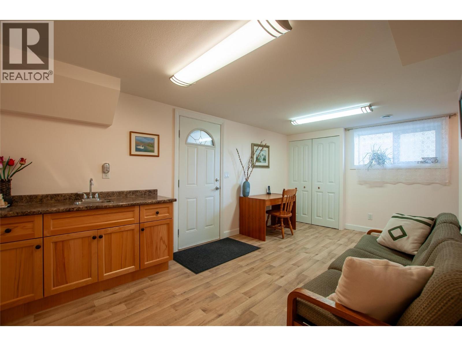 232 Linden Avenue, Kaleden