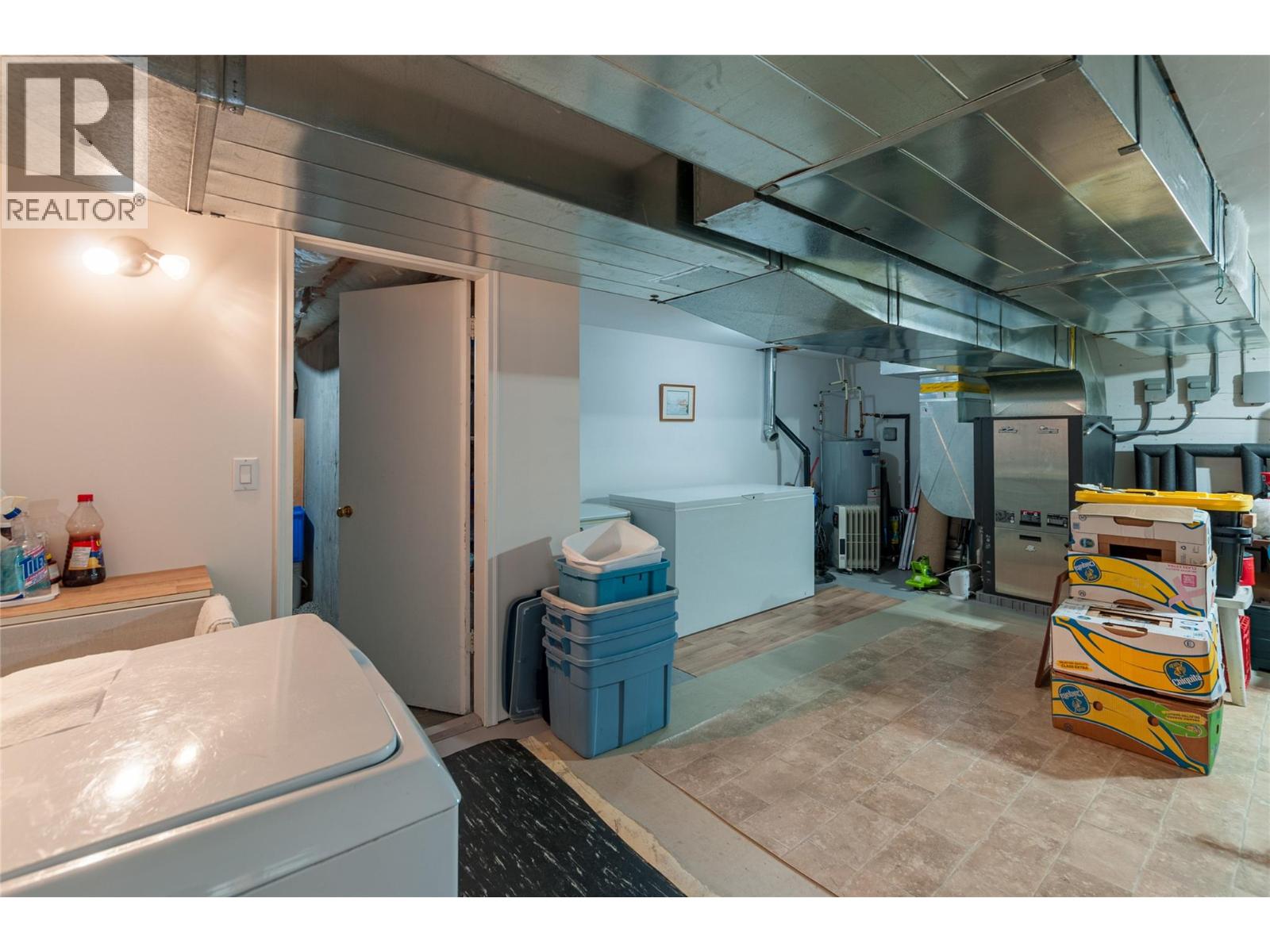 232 Linden Avenue - 17