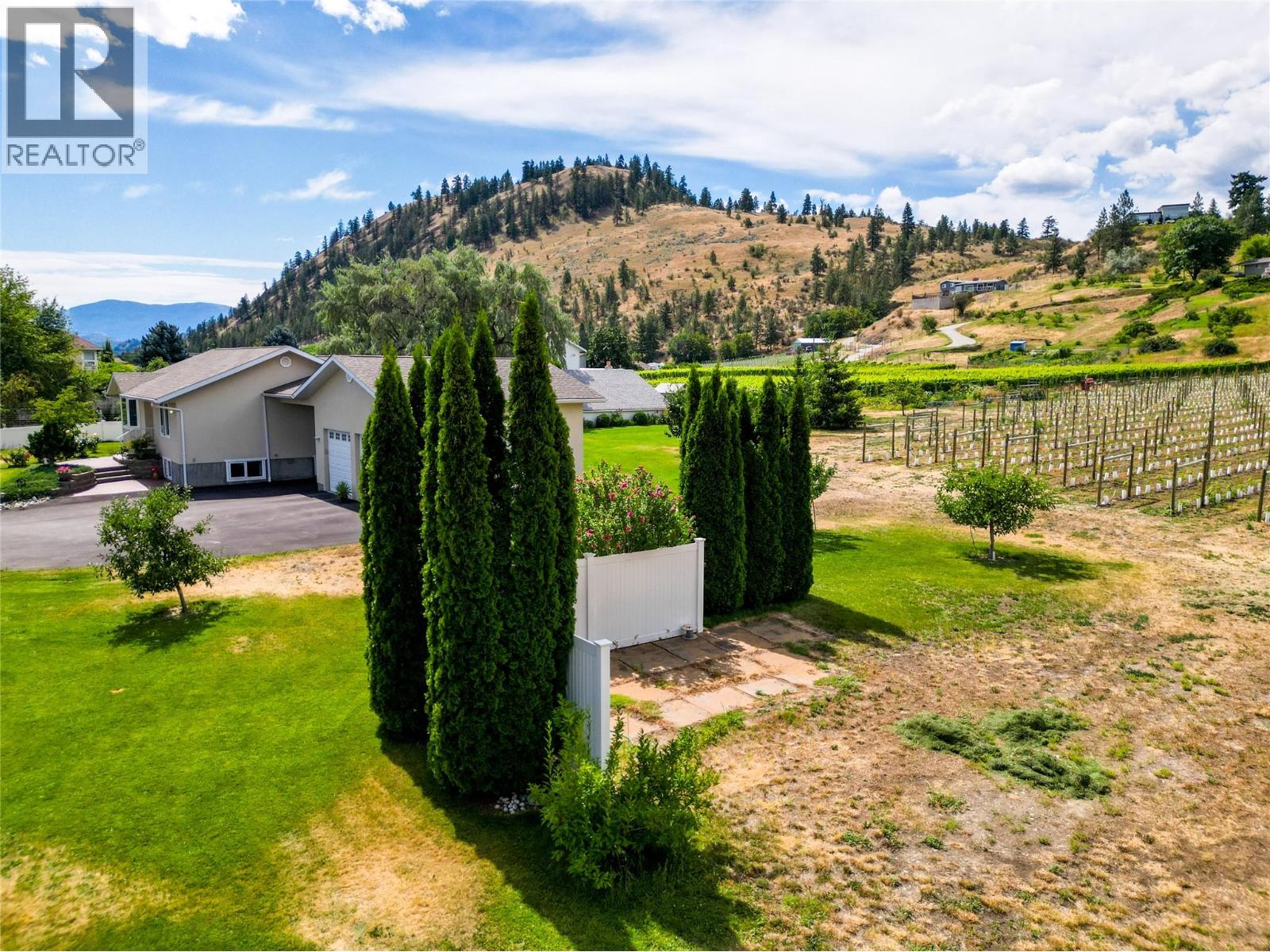 232 Linden Avenue, Kaleden